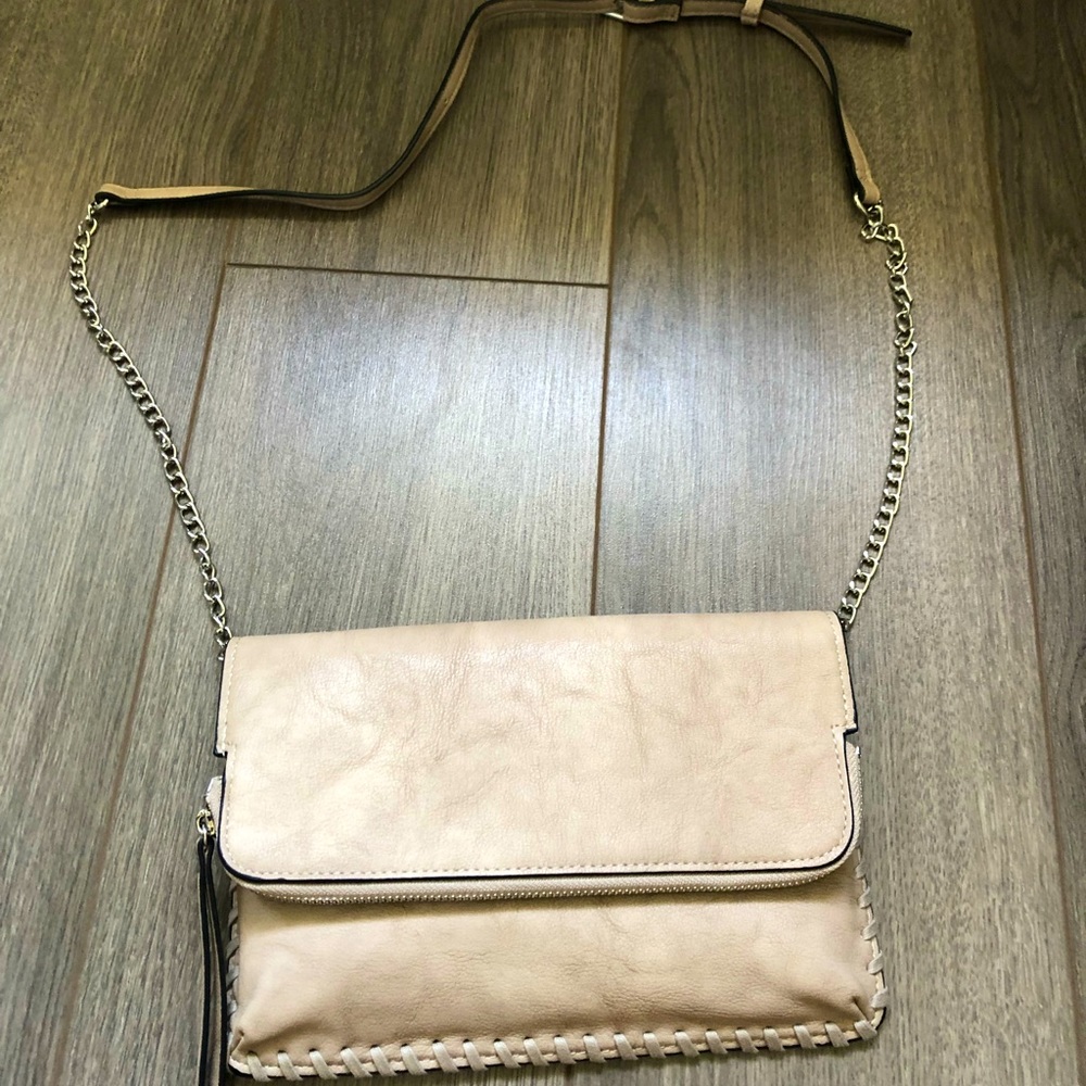Urban expressions crossbody